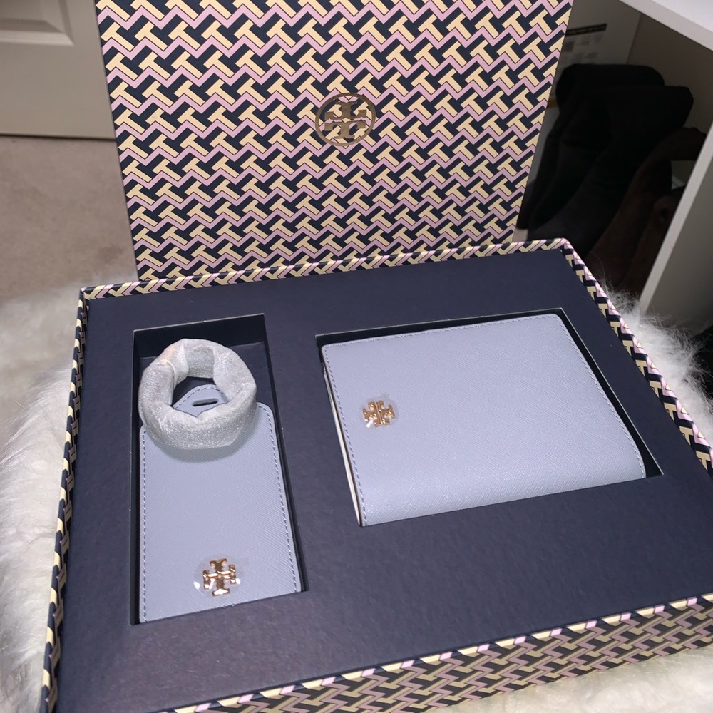 Tory Burch Travel Set